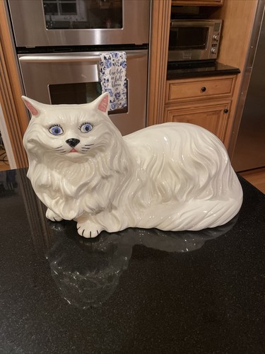 Vintage Alberta's Ceramic Mold Hand Painted Large Kitten Cat Figurine 17" White