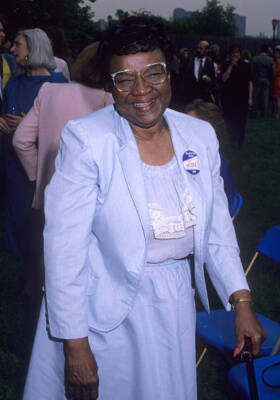 Rosetta LeNoire attends Mayor Ed Koch Kicks Off New York Cit - 1989 Old Photo 1