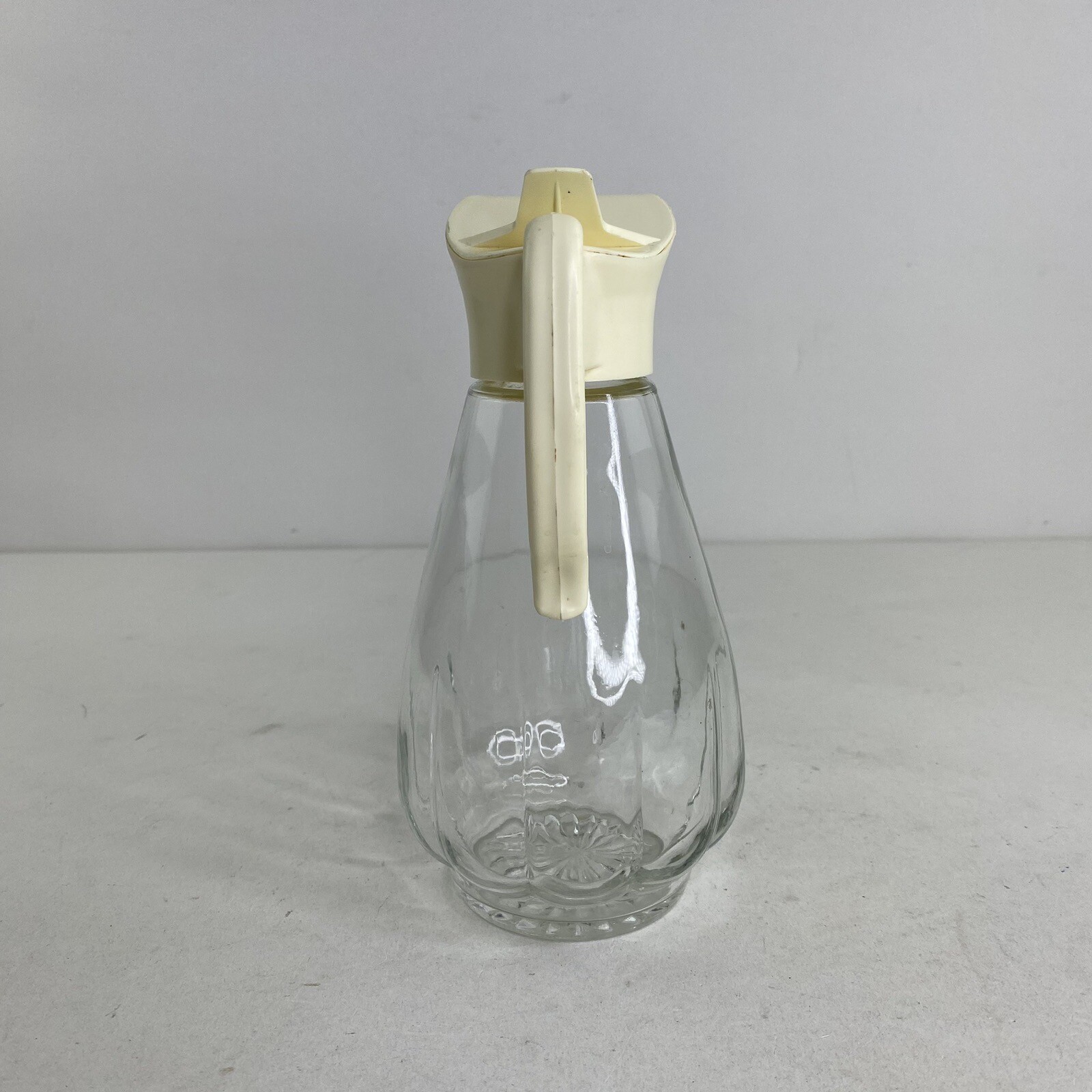 Vintage Glass Syrup Bottle Server 20 oz Dispenser Pourer Screw On Top