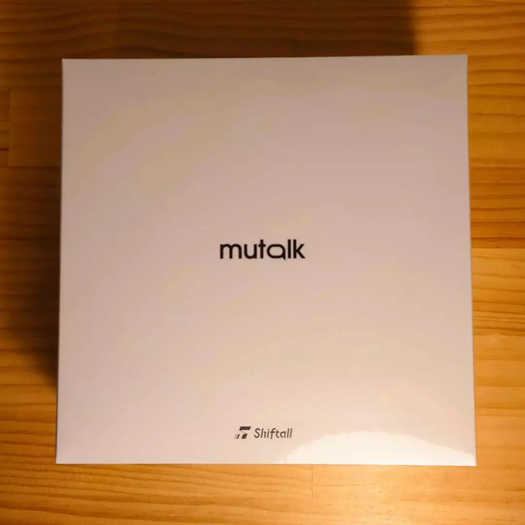 Mutalk Soundproof Bluetooth Microphone For Metaverse Device SVP-OD1W  Shiftall