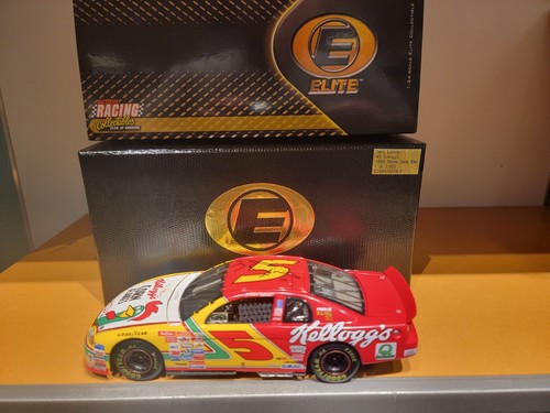 1999 AUTOGRAPHED Terry Labonte #5 Kelloggs - 1:24th ELITE Series- Monte Carlo - Picture 7 of 8