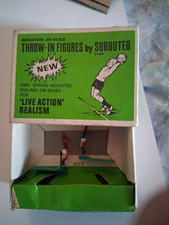 Vintage Subbuteo C132 Throw-In Figures Boxed