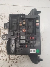 LACROSSE  2010 Fuse Box Engine 1380008