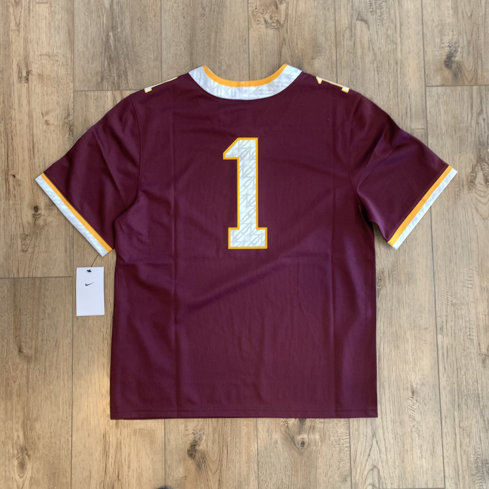 Maglia calcio Nike Untouchable Minnesota Gophers bambini giovani M fila la barca RTB