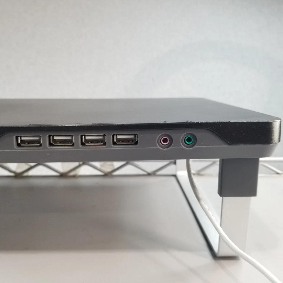 Satechi USB C Hub Monitor Stand for Desk with USB-C Data Port TESTED - Image 3 of 4