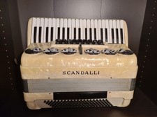 SCANDALLI AKKORDEON 120 bass Italien Weiss Profi Modell