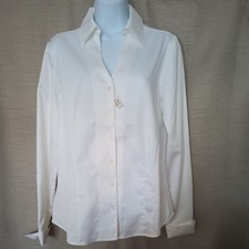 NWOT No Iron Coldwater Creek SMall Women's Cream shirt v neck collared stretch