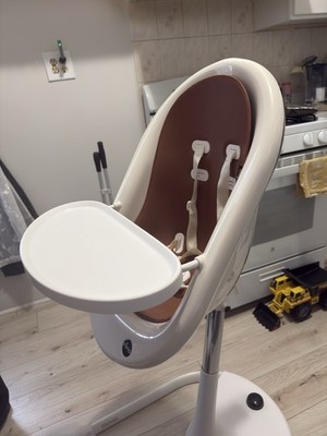 Mima Moon 2G High Chair White Brown Removable Tray Safety Harness Footrest