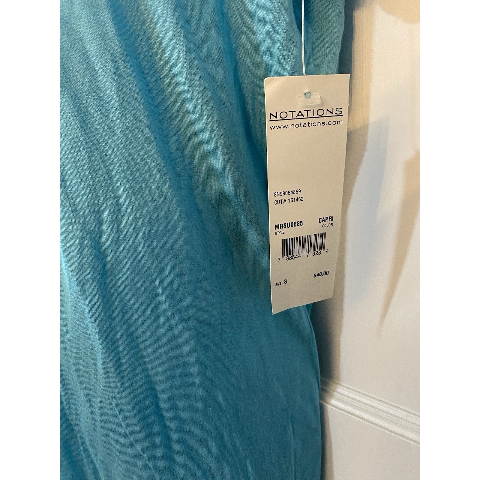 Notations Womens Top Blue Flower Accent V Neck Short Sleeve Casual NWT