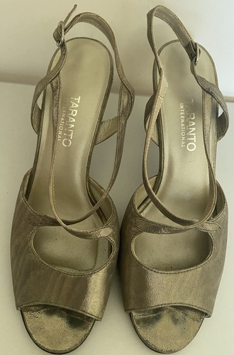 Taranto International 7.5 Beige Gold Speckled Leather Peep Toe Slingback Heels - Picture 10 of 17
