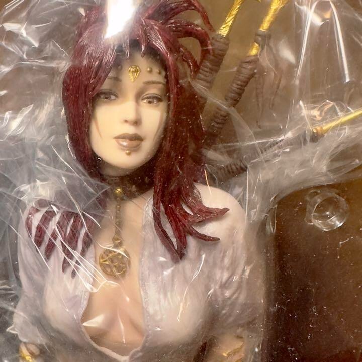 Fantasy Figure Gallery Medusa's Gaze by Luis Royo Figure