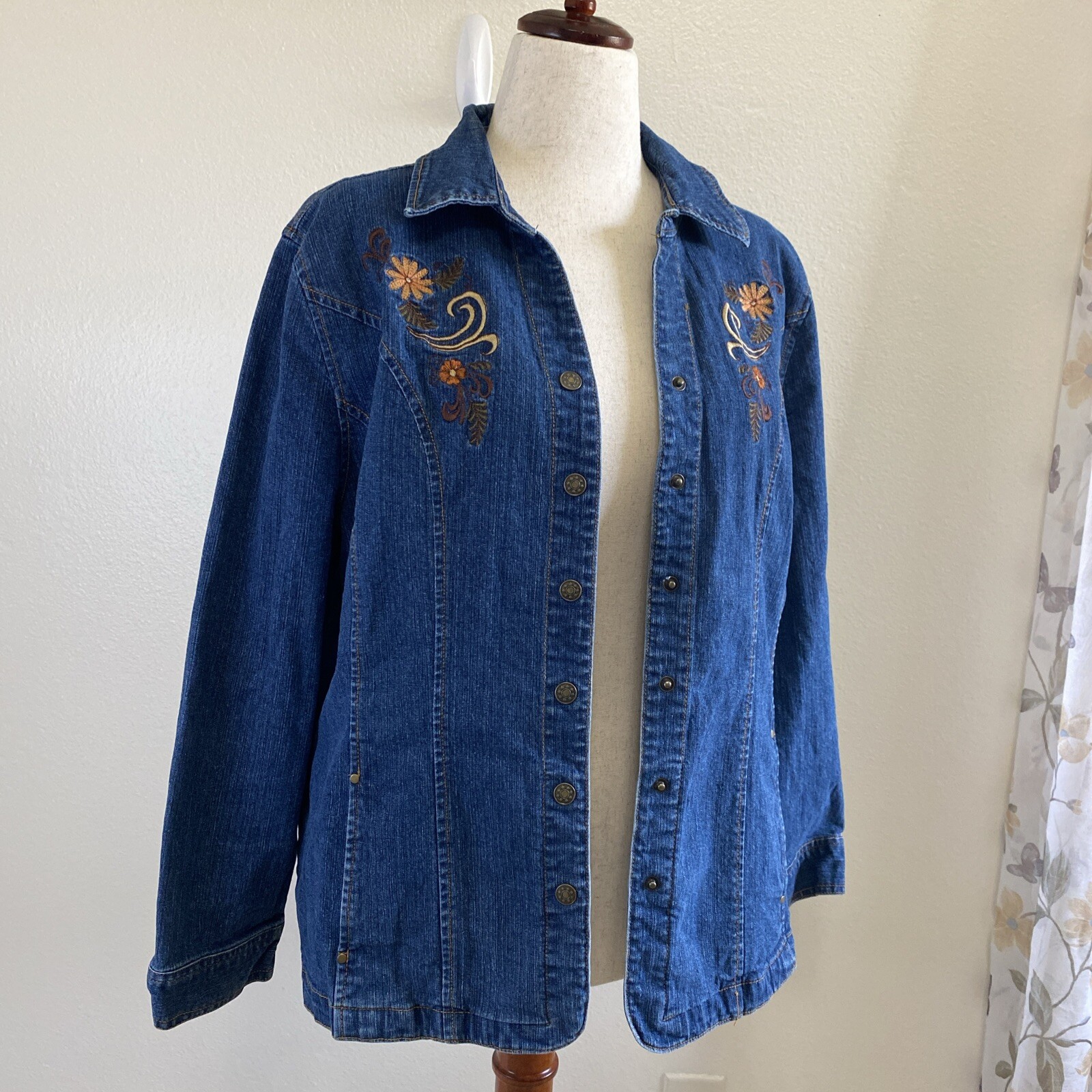 Decorated Originals Embroidered Flowers Denim Jacket. Ladies