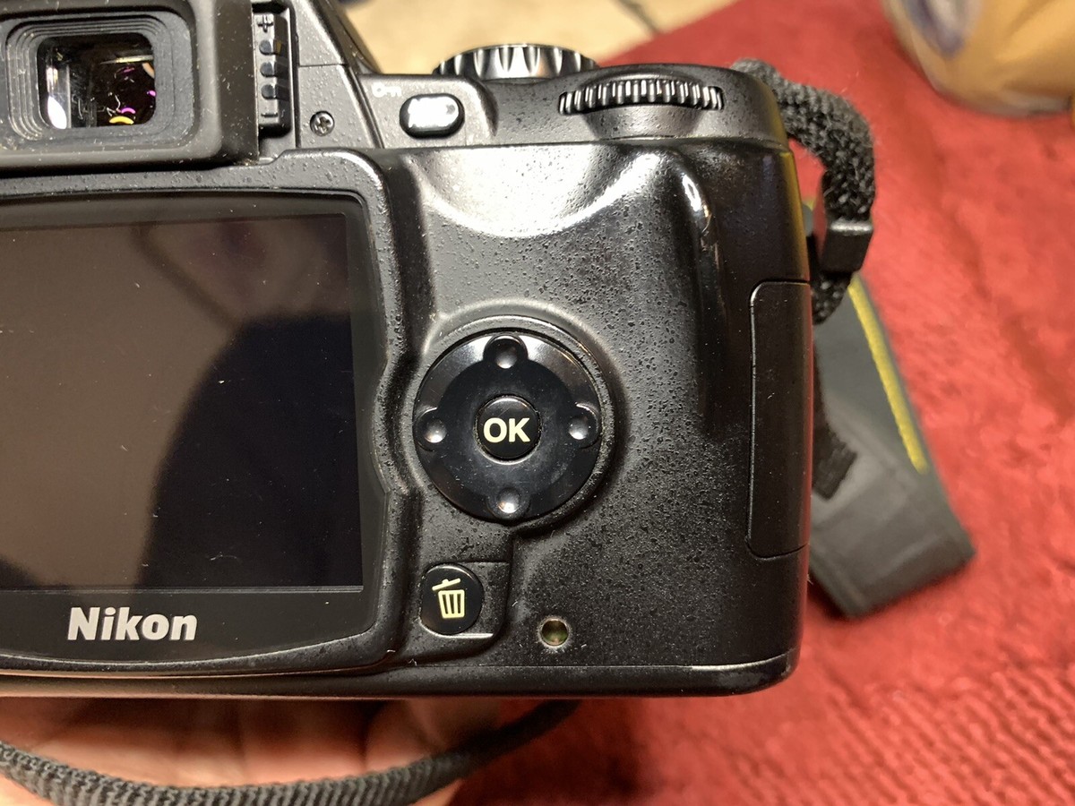 Nikon D40x Digital SLR Camera DX AF-S Nikkor 18-55mm F3.5