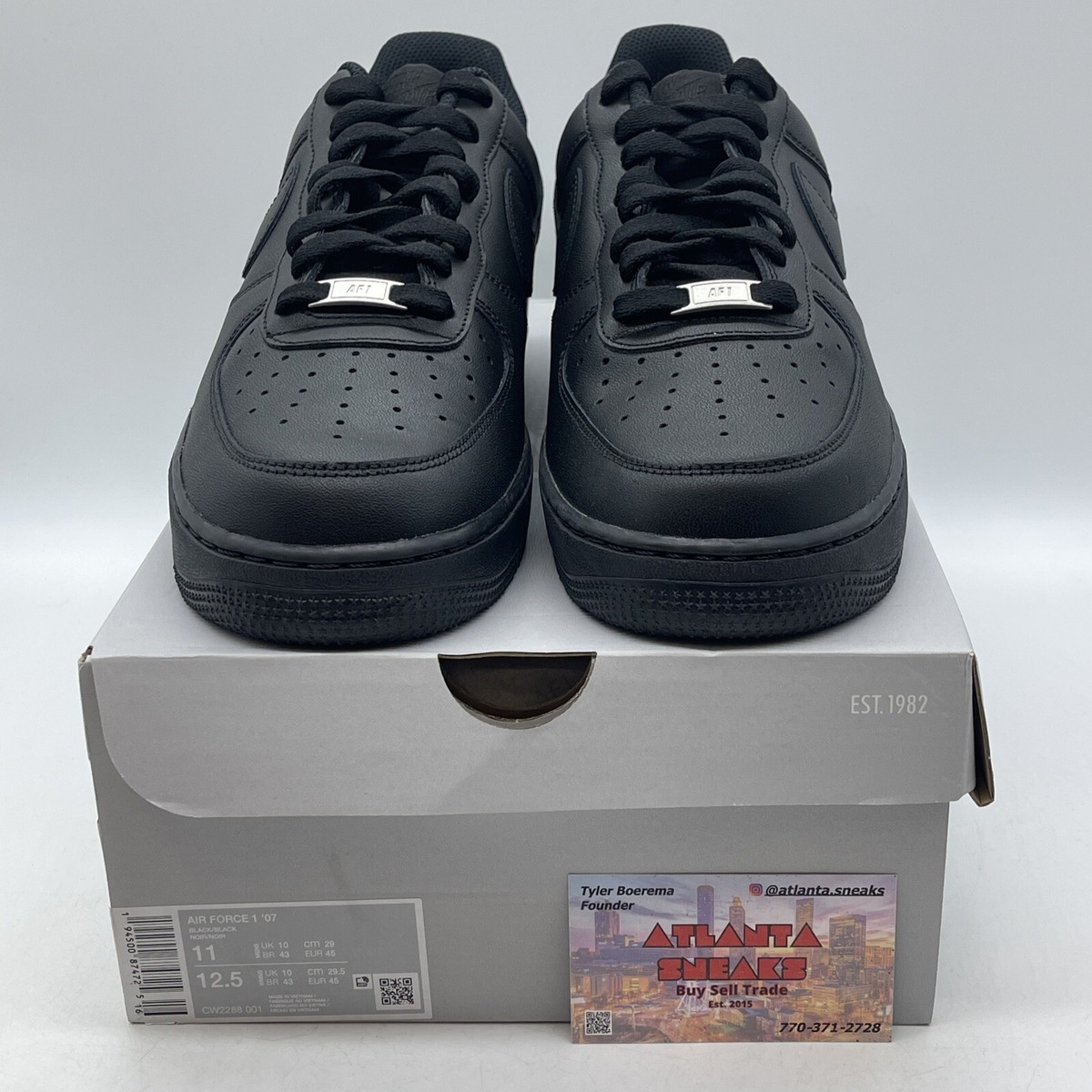 Size 11 - Nike Air Force 1 '07 Low Triple Black Silver Size 11 - Nike Air Force 1 '07 Low Triple Black Silver