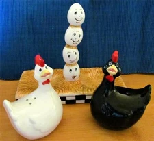 Black & White Chicken Salt & Pepper Shakers on Eggs Nest Base 3 Pc Set New