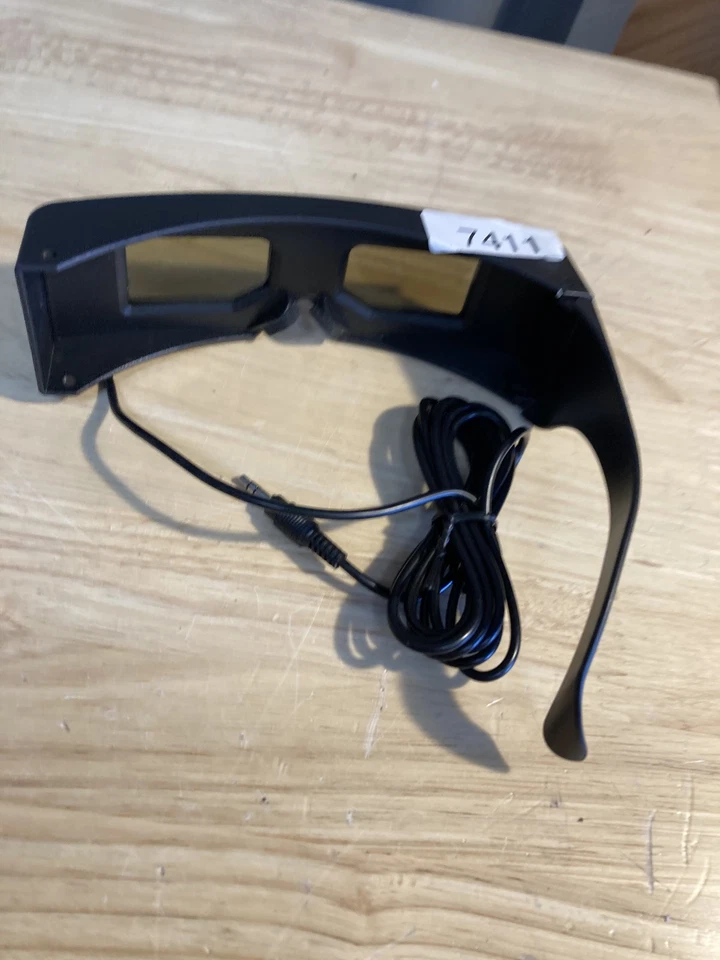 Asus VR-100G 3D Glasses Missing Left Arm - Image 3 of 3