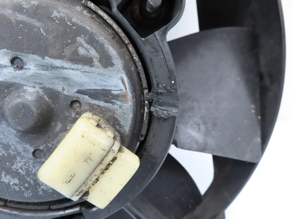 Ventilador y motor 88 Porsche 944 #1261 94410614302 Foto 3 de 4