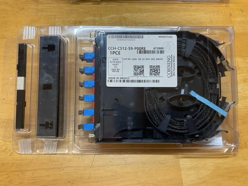 Corning CCH-CS12-59-P00RE Splice Cassette 12F SC/UPC OS2 SM With Pigtails
