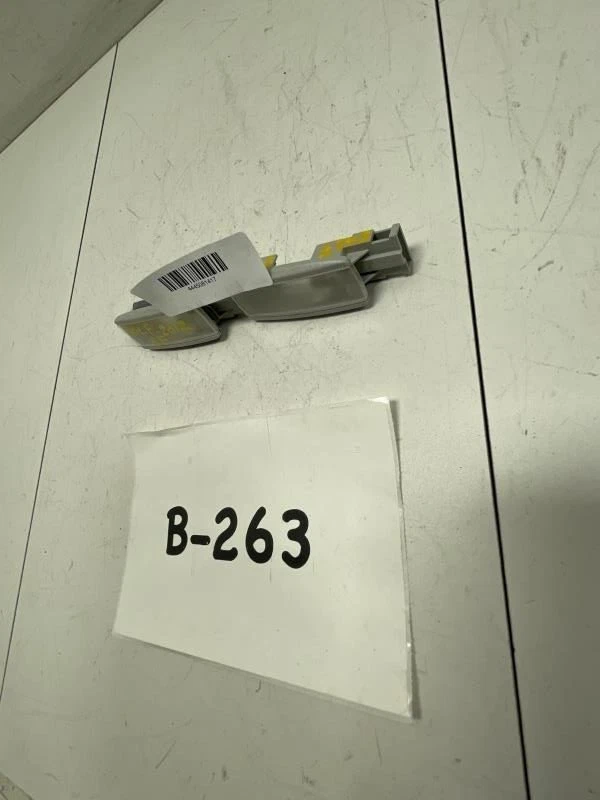 Volkswagen Golf 2012 2 puertas luz de lectura delantera izquierda y derecha parasol lámparas OEM Foto 3 de 4