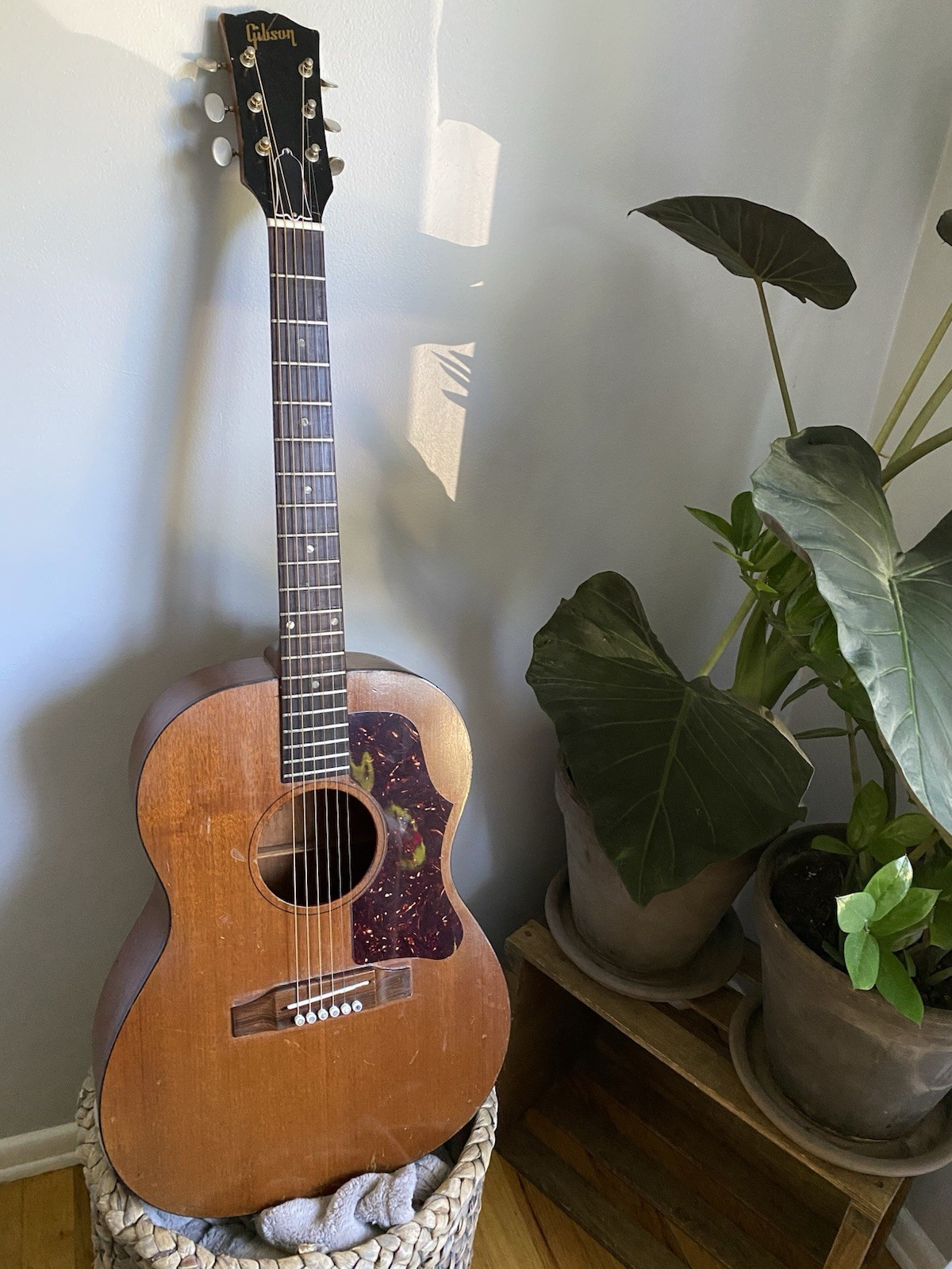 Vintage 1961 Gibson LG-0 LG-1 LG Acoustic Guitar USA J45