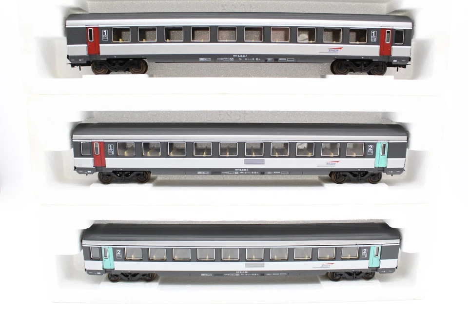 JOUEF - HO - 3 VOITURES CORAIL PLUS - SNCF - JOUEF JUNIOR - CHAMPAGNOLE - - Photo 2/4