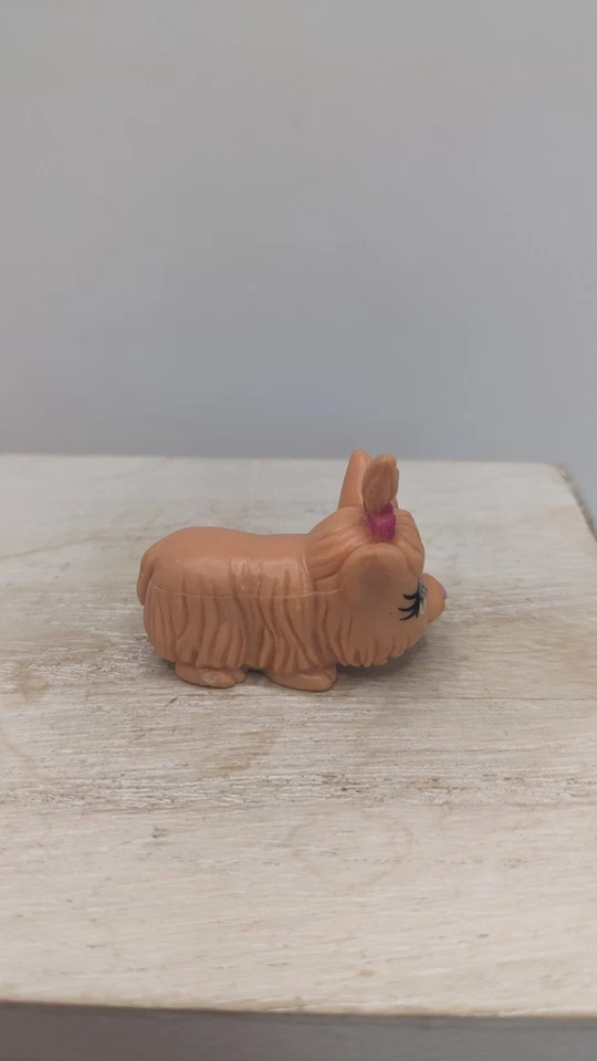 2007 Mattel Yorkshire Terrier Dog 2" Mini FIgure - Barbie Or Polly Pocket?  - Image 4 of 4