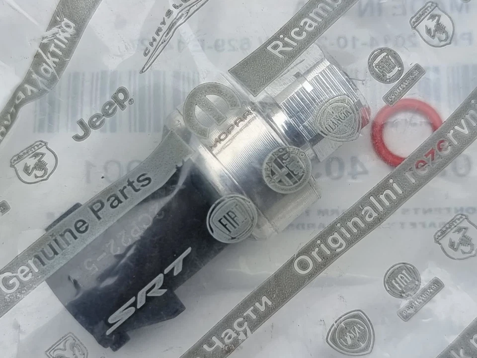 Chrysler 300 Air Conditioning Valve Transducer 05174039AA - Image 2 of 3