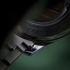 Omega James Bond 007 Limited Edition Commanders Seamaster 300M Diver White Dial 22