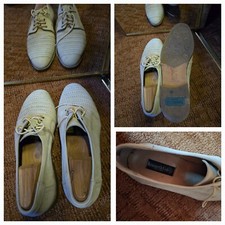 Suede Off White Oxford