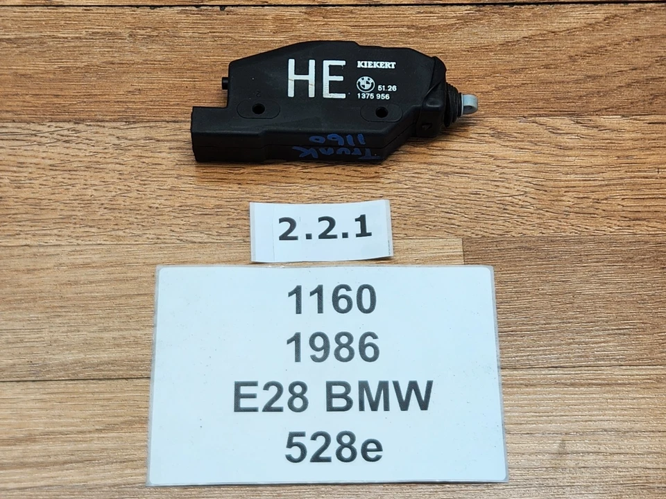 ✅ Actuador de bloqueo de tapa de maletero trasero BMW E28 528 535 1982-1988 OEM Foto 2 de 4