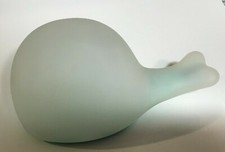 My B.Toys  LIGHT  SOUND WHALE SHAPED BABY SOOTHER  VINYL PLASTIC  20. min.