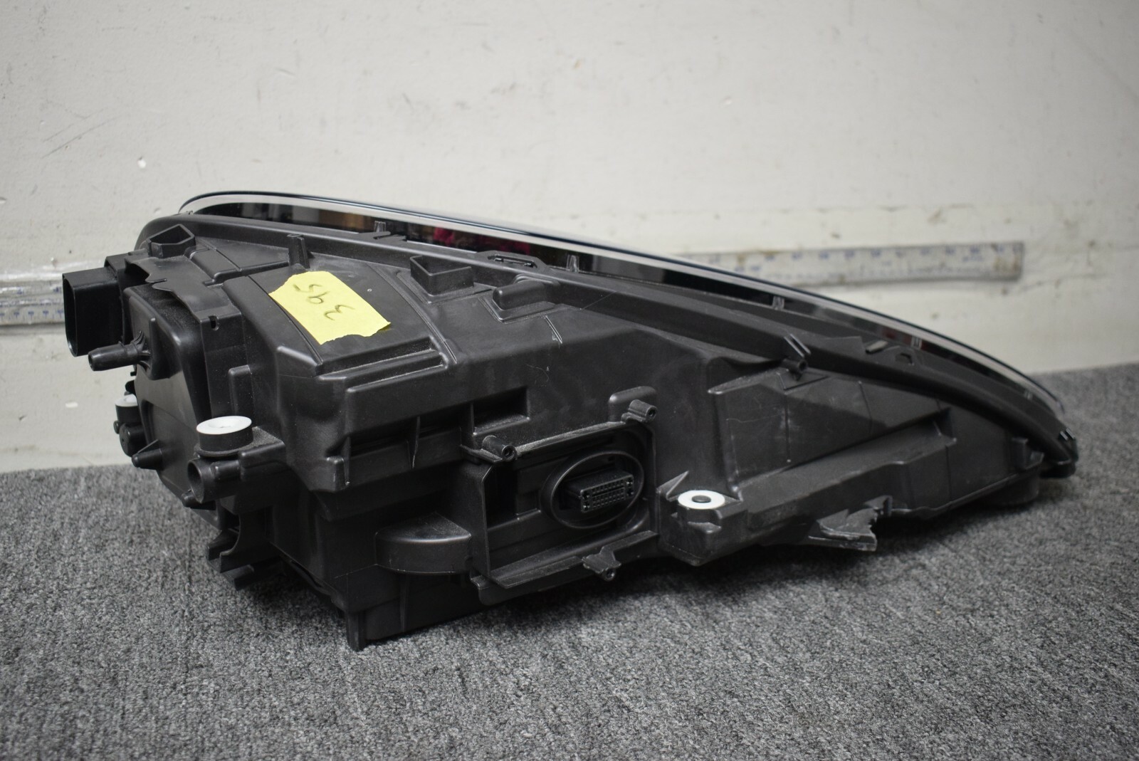 2019-2020 Porsche Macan PDLS Plus LED Headlight LEFT SIDE OEM 95B  