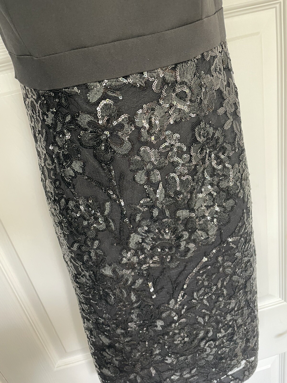 PHASE EIGHT SIZE 18 BLACK SEQUIN EMBELLISHED OCCASION DRESS COCKTAIL phase-eight-size-18-black-sequin-embellished-occasion-dress-cocktail