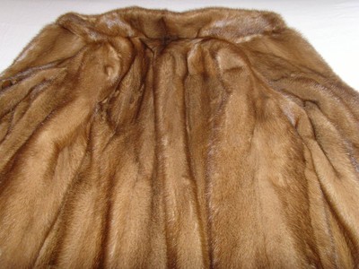 Manteau Trois-quarts En Vison - Taille Jusqu'à 48 - Occasion Très Bon état Marron