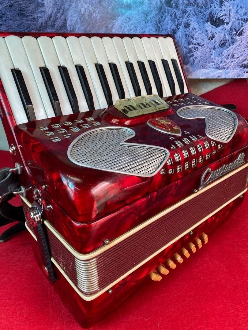 Crucianelli 赤 アコーディオン 普通鍵盤幅MM.パリ音楽には最適 Crucianelli Accordions for sale | eBay