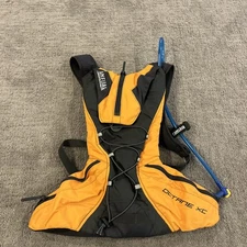 Camelbak Octane XC Hydration Backpack 2L Hiking Canping Reservoir W BLADDER