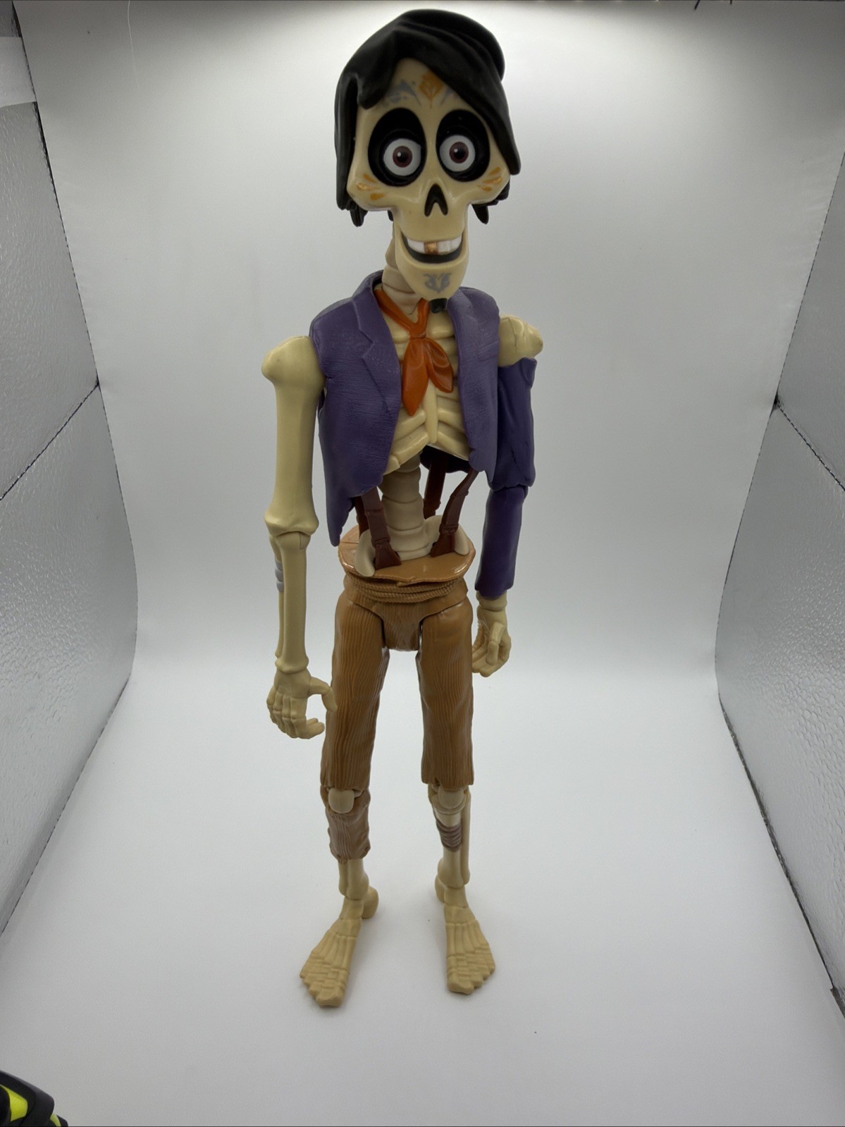 Disney PIXAR COCO Posable 11" Figura Hector Muñeca Juguete Mattel 2017 *Difícil de Encontrar*