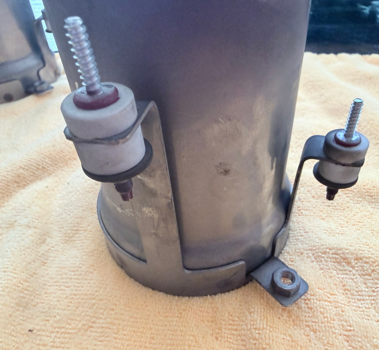 ASTON MARTIN V8 VANTAGE 4.3L EXHAUST MUFFLER TAIL PIPE TIPS