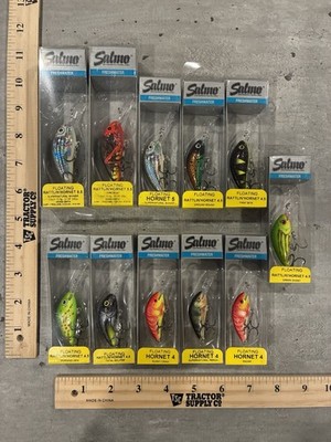 11 Salmo Floating Hornet Crankbaits - Mixed Colors - Mixed Sizes - New & Sealed