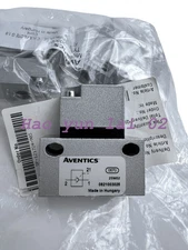 1PCS New For AVENTICS Pilot operated one-way valve 0821003025