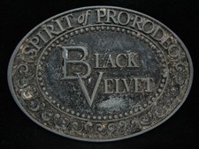OA09116 VINTAGE 1979  BLACK VELVET SPIRIT OF PRO-RODEO  WHISKEY BOOZE BUCKLE