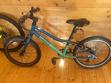 Pinnacle Unisex Kids Bike 24 in Blue/Green V-Brake Riser Bar Bell Reflectors