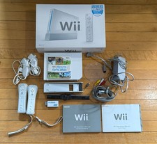 Nintendo Wii Console White Complete In Box with Wii Sports Bundle  Extra Items