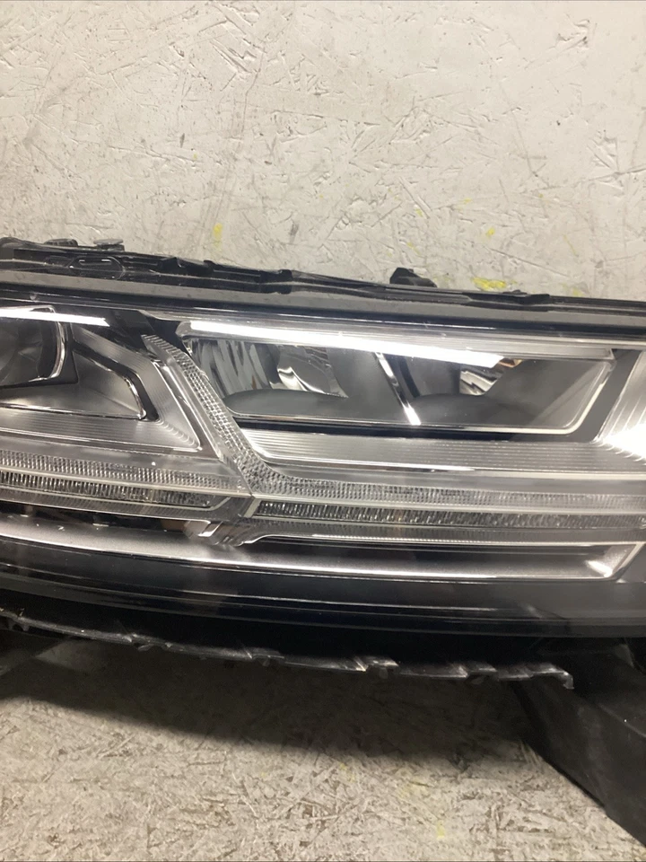 Farol lateral direito do passageiro Audi Q7 2017-2019 fabricante de equipamento original LED COMPLETO 4M0941774B - Imagem 3 de 4