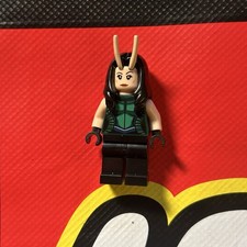 Lego Minifigure REAL MINI FIG MARVEL Guardians of the Galaxy Vol 2 MANTIS 76079^