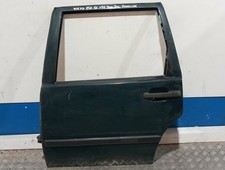 Porte arrière et accessoires Volvo 850