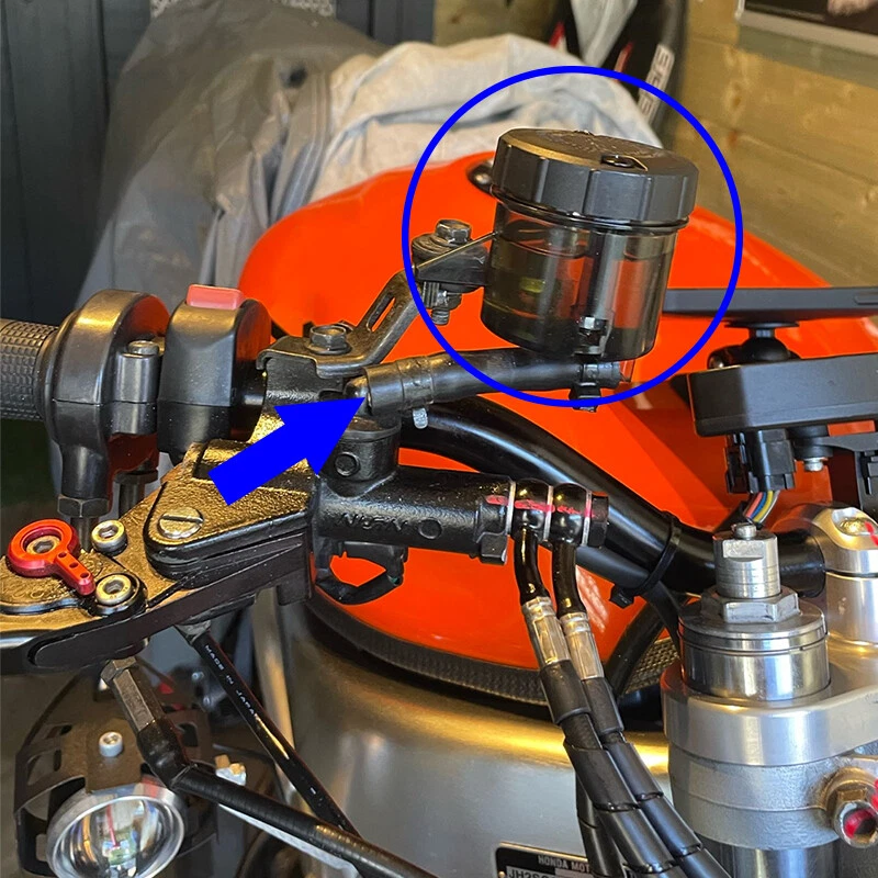 Botella de líquido de embrague de freno delantero para motocicleta cilindro maestro depósito de aceite taza de aceite Foto 3 de 4