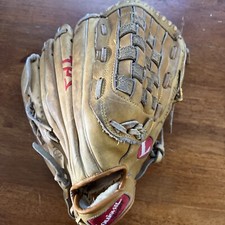 Louisville Slugger TPS 13.5" Softball Glove GTPS-7