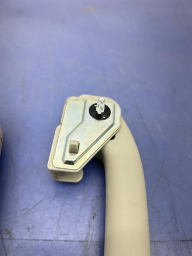2017 - 2019 NISSAN TITAN OEM FRONT & REAR ROOF & PILLAR GRIP HANDLE SET | BEIGE - Picture 6 of 7