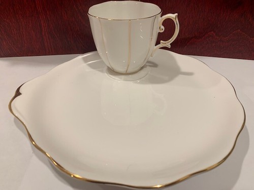 Royal Albert Kent Hostes Plate and Tea Cup 6 Cups 8 Plates.-E45 - Picture 2 of 12